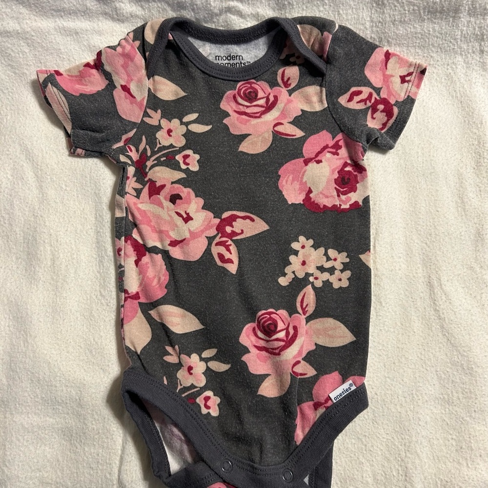 Floral Bodysuit - Pink‎ and Gray